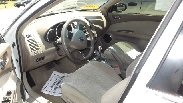 Nissan Altima 2006 photo 11