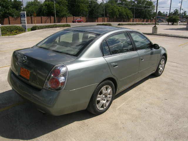 Nissan Altima 2006 photo 10