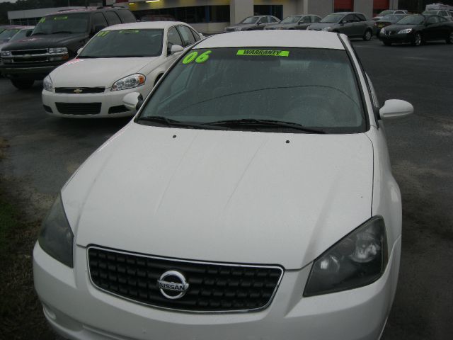 Nissan Altima 2006 photo 2