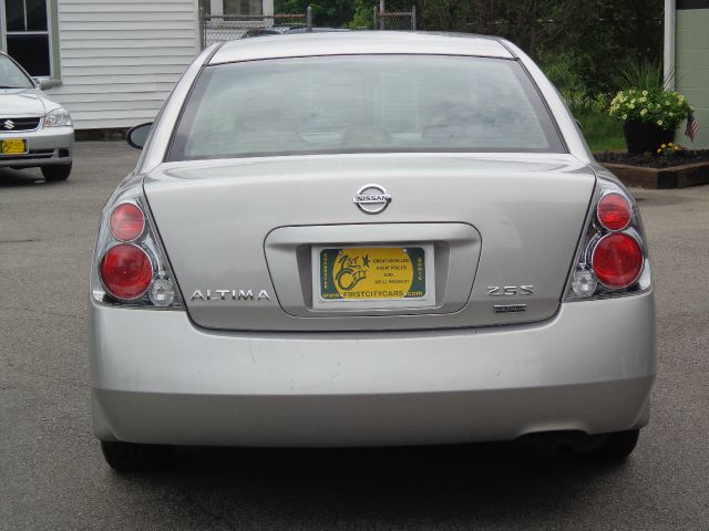 Nissan Altima 2006 photo 1