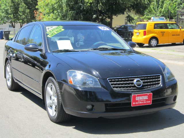 Nissan Altima 2006 photo 1