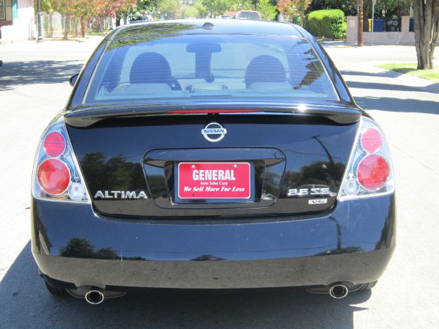 Nissan Altima 2006 photo 4