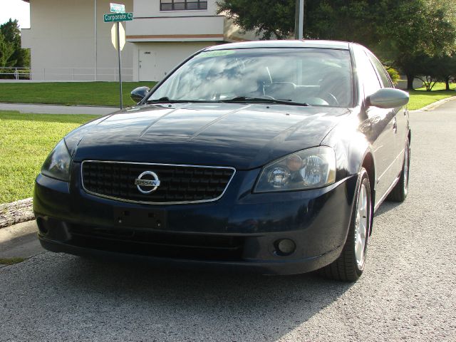 Nissan Altima 2006 photo 1