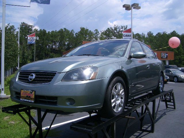 Nissan Altima 2006 photo 2