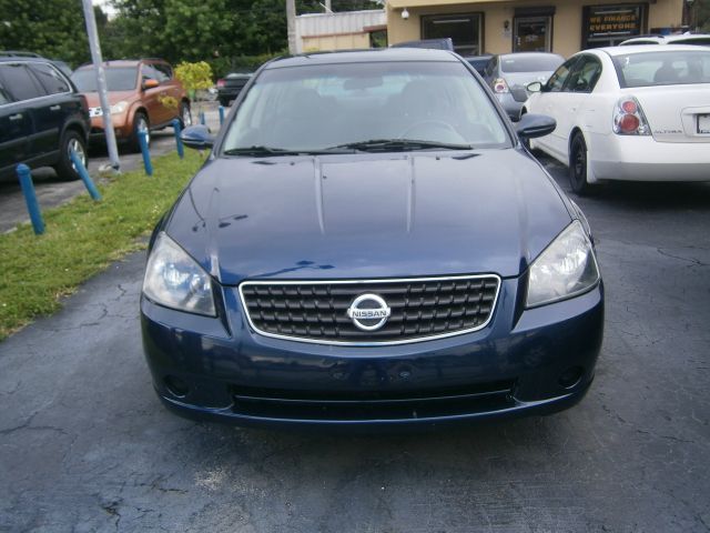 Nissan Altima 2006 photo 1