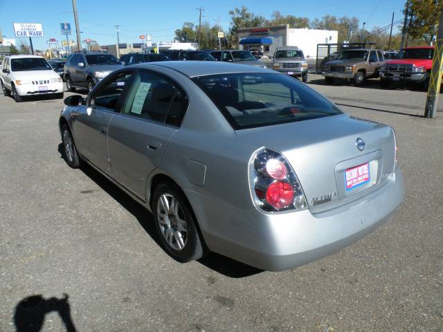 Nissan Altima 2006 photo 4