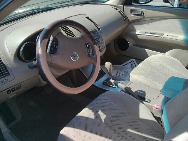 Nissan Altima 2006 photo 2