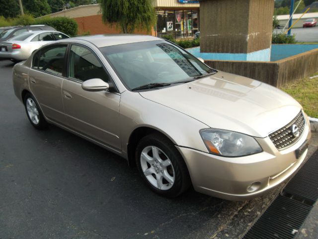 Nissan Altima 2006 photo 1