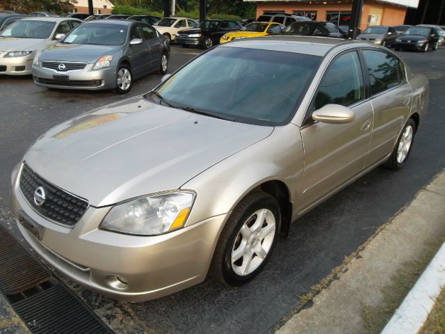 Nissan Altima 2006 photo 2