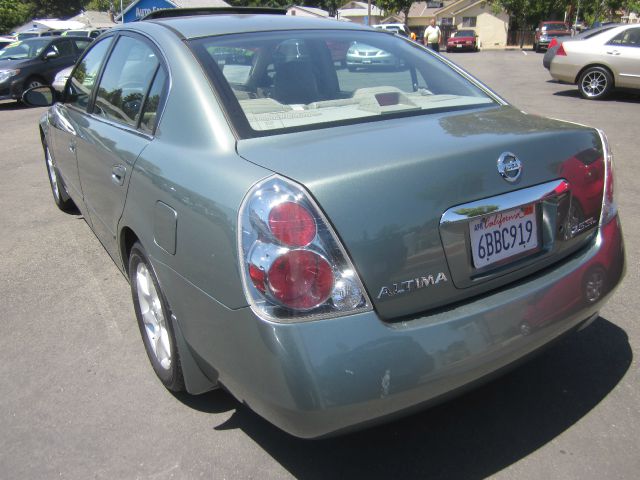 Nissan Altima 2006 photo 10