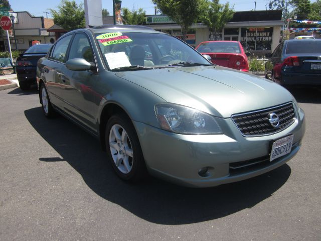 Nissan Altima 2006 photo 11