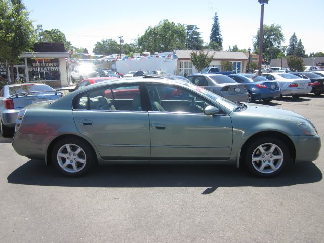 Nissan Altima 2006 photo 12