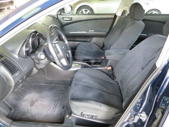 Nissan Altima 2006 photo 1