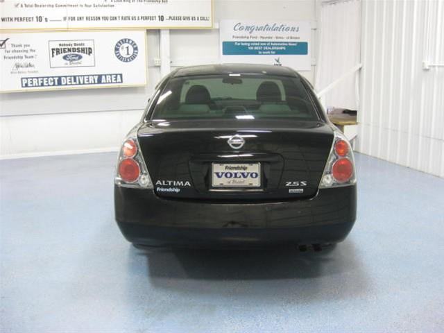 Nissan Altima 2006 photo 1