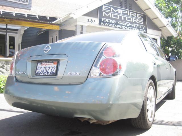 Nissan Altima 2006 photo 4