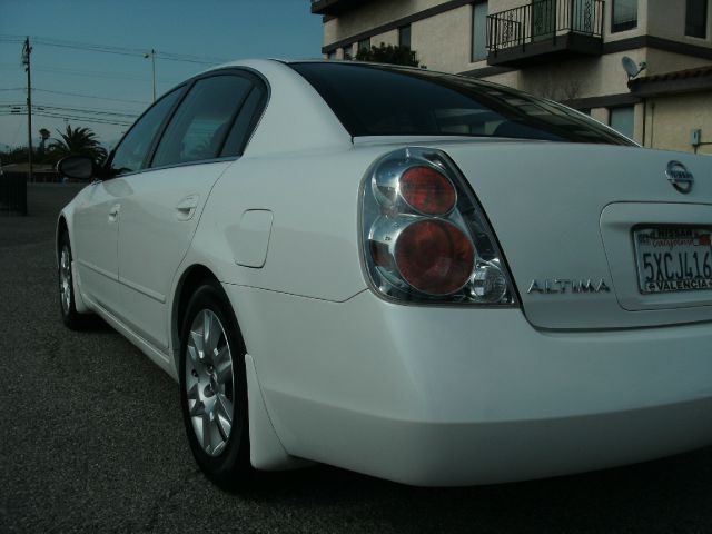 Nissan Altima 2006 photo 3