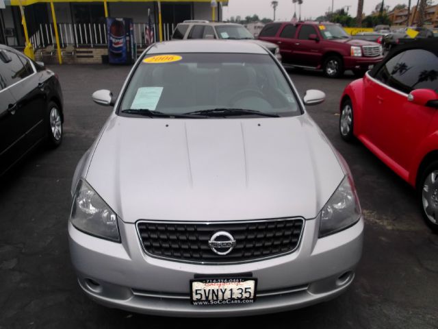 Nissan Altima 2006 photo 4