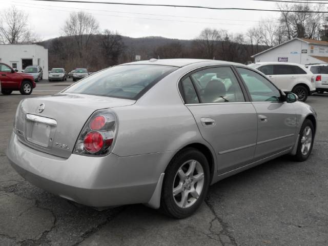 Nissan Altima 2006 photo 2