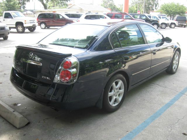 Nissan Altima 2006 photo 1