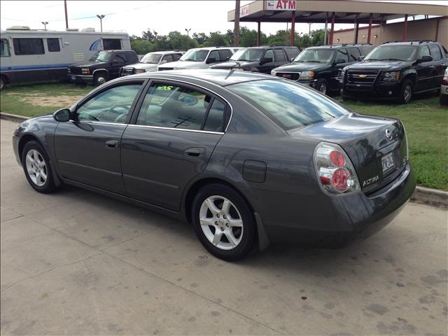 Nissan Altima 2006 photo 12