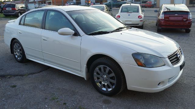 Nissan Altima 2006 photo 1