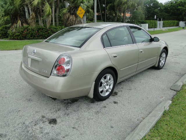 Nissan Altima 2006 photo 2