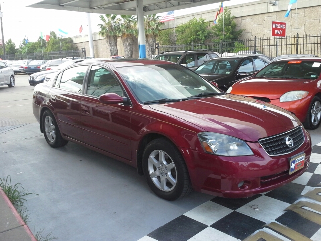 Nissan Altima 2006 photo 1