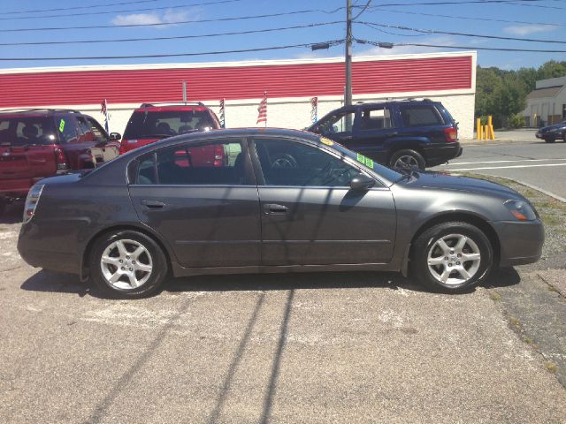 Nissan Altima 2006 photo 4