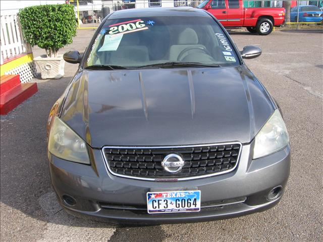 Nissan Altima 2006 photo 1