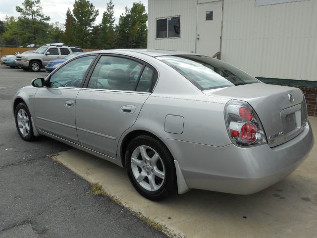 Nissan Altima 2006 photo 2