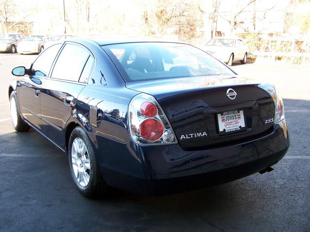 Nissan Altima 2006 photo 4