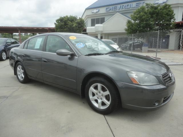 Nissan Altima 2006 photo 1