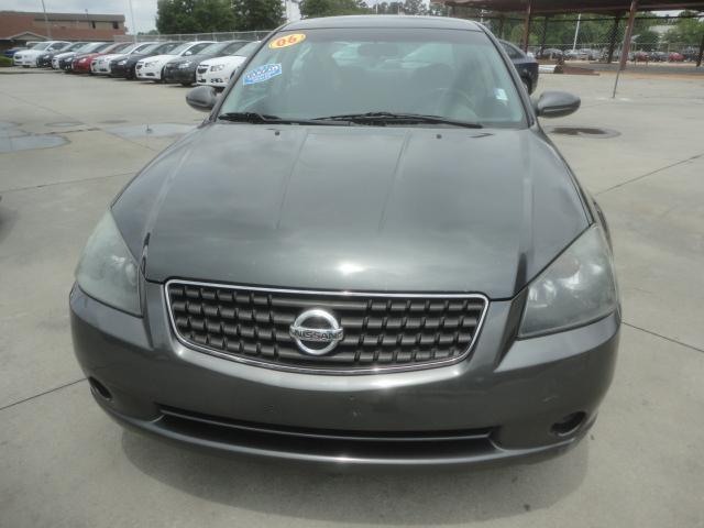 Nissan Altima 2006 photo 4