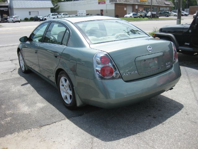 Nissan Altima 2006 photo 4