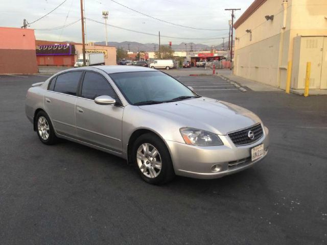 Nissan Altima 2006 photo 4