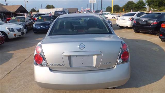 Nissan Altima 2006 photo 2