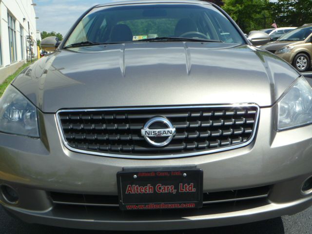 Nissan Altima 2006 photo 1