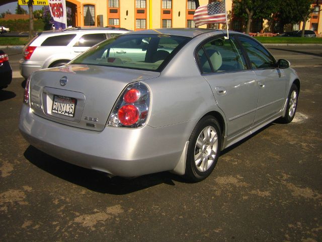 Nissan Altima 2006 photo 7