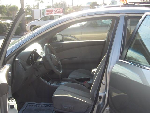 Nissan Altima 2006 photo 2