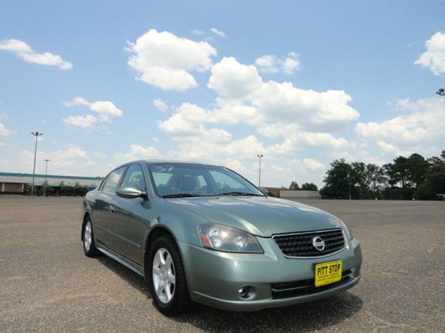 Nissan Altima 2006 photo 1