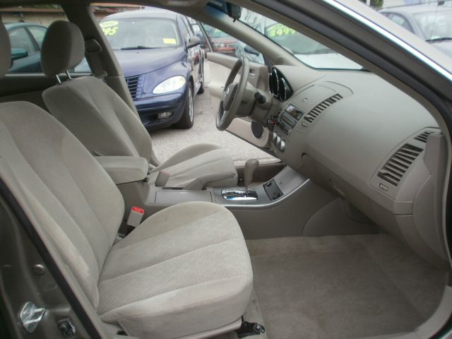 Nissan Altima 2006 photo 9