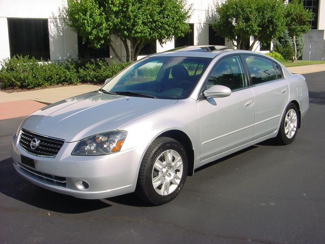 Nissan Altima 2006 photo 2