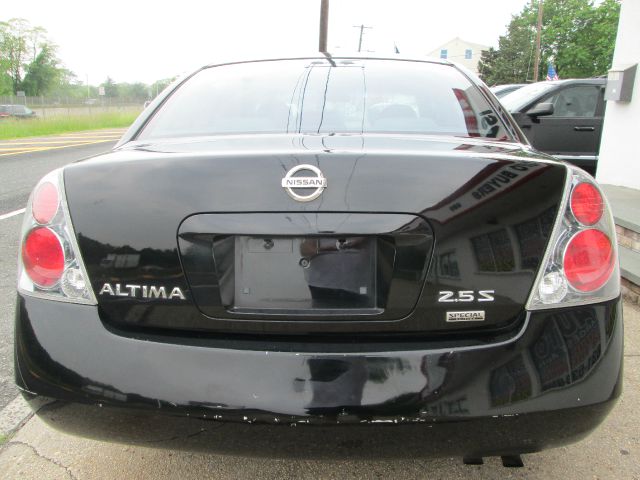 Nissan Altima 2006 photo 2