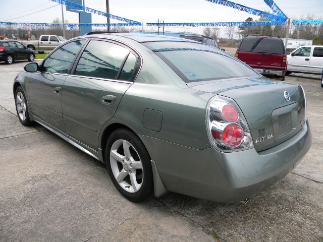 Nissan Altima 2006 photo 2