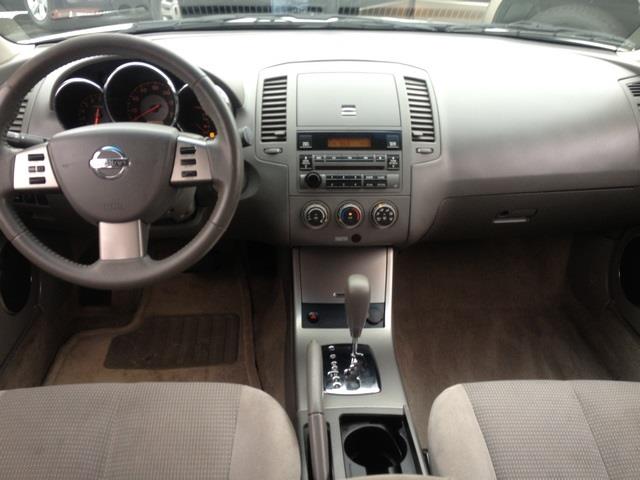 Nissan Altima 2006 photo 32