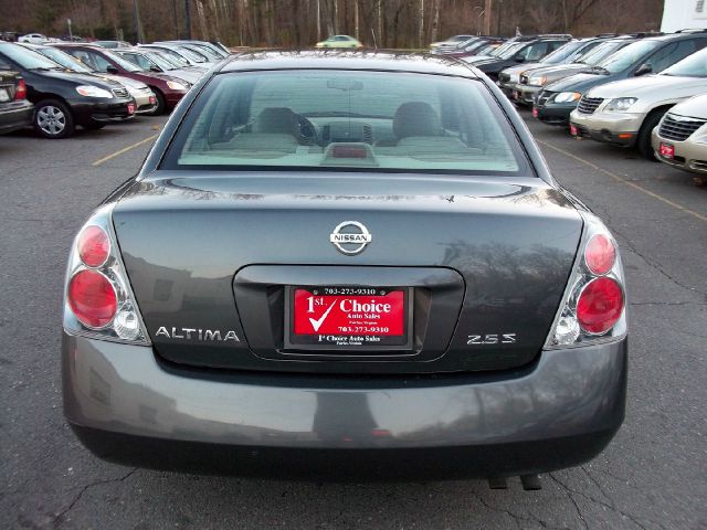 Nissan Altima 2006 photo 2