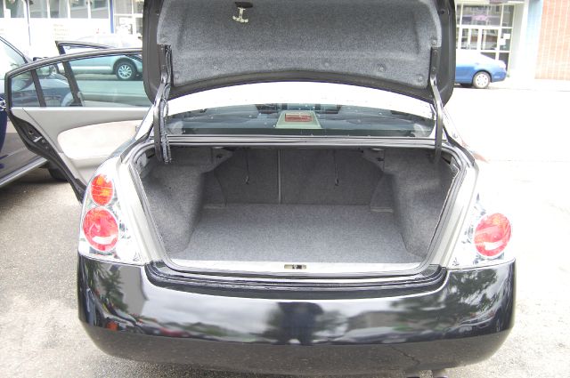 Nissan Altima 2006 photo 2