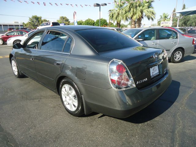 Nissan Altima 2006 photo 2