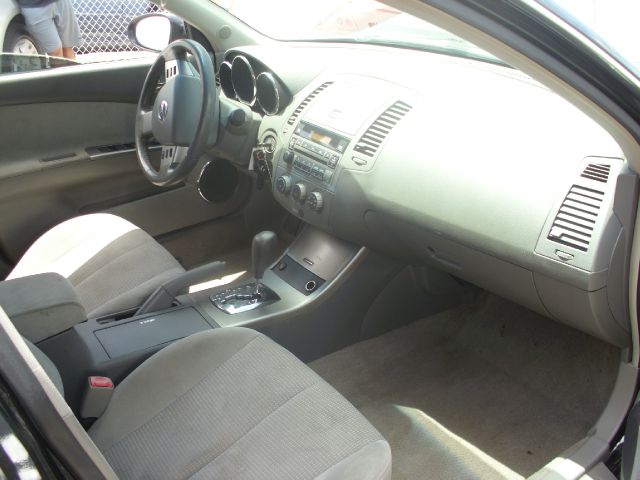 Nissan Altima 2006 photo 2