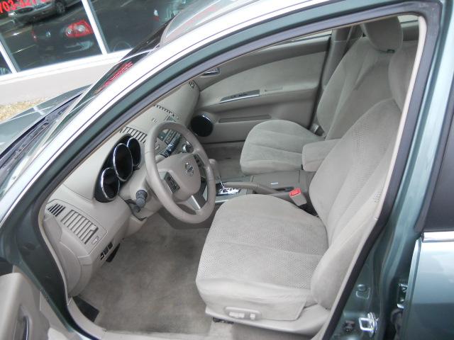 Nissan Altima 2006 photo 2